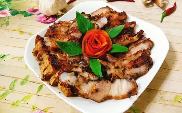 Grilled pork at home